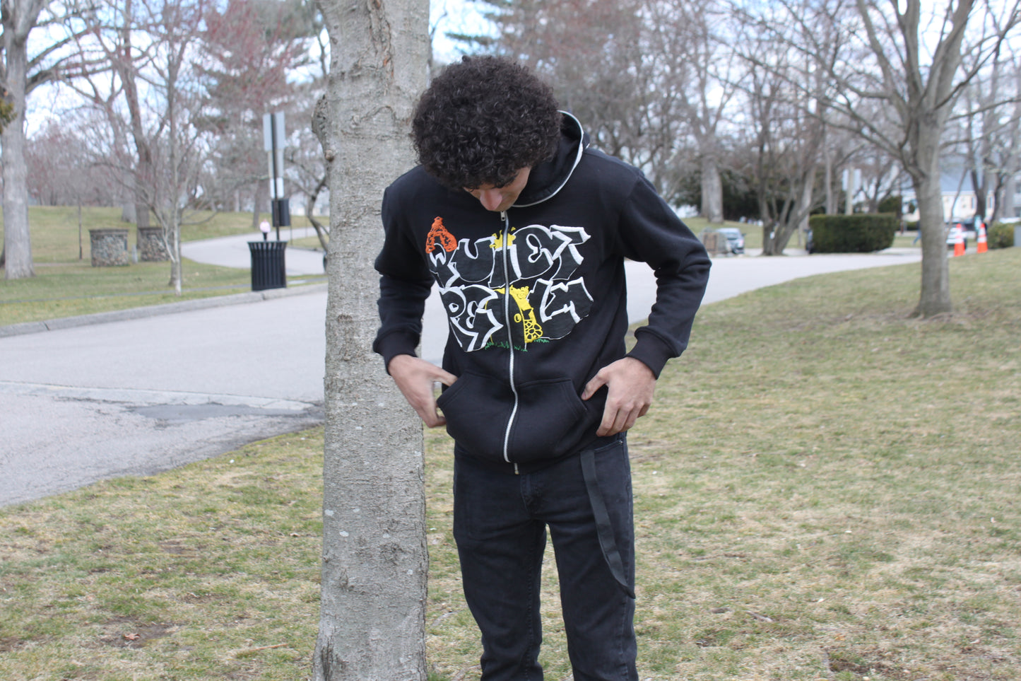 Quiet realm full zip black